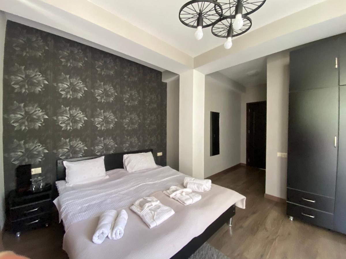 Borjomi Central Hotel Luaran gambar