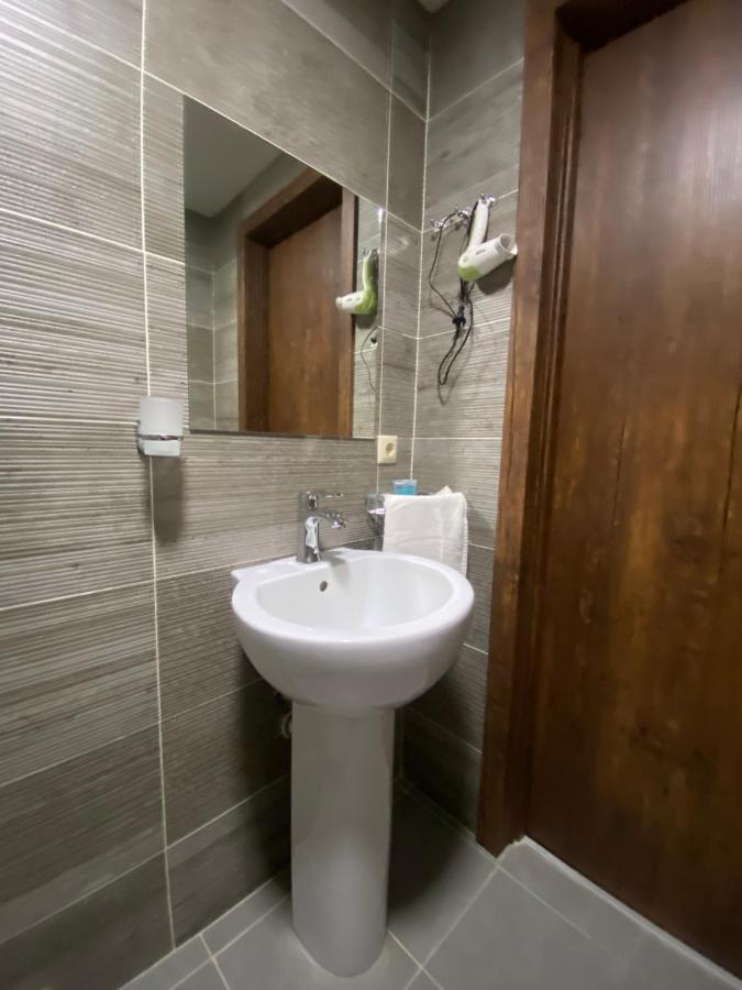 Borjomi Central Hotel Luaran gambar