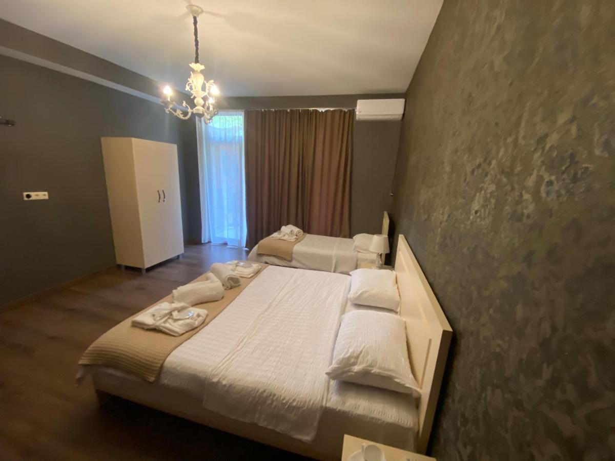 Borjomi Central Hotel Luaran gambar