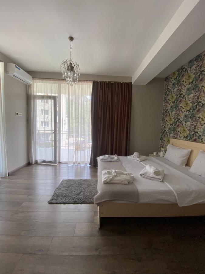 Borjomi Central Hotel Luaran gambar